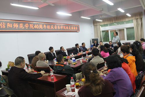 浦京集团官网成功举办校友座谈会