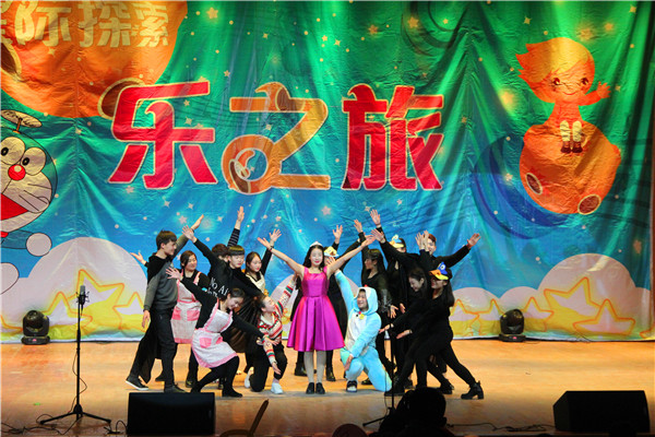 2016121915382031.jpg 浦京集团官网周骏老师举办奥尔夫音乐教学汇报演出